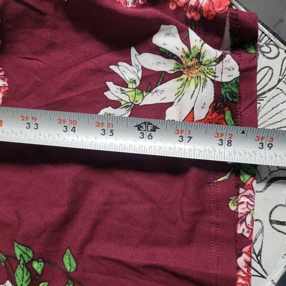 NWT 3XL stretchy floral wrap dress knee-length red exposed shoulder flirty POSES - Picture 5 of 9